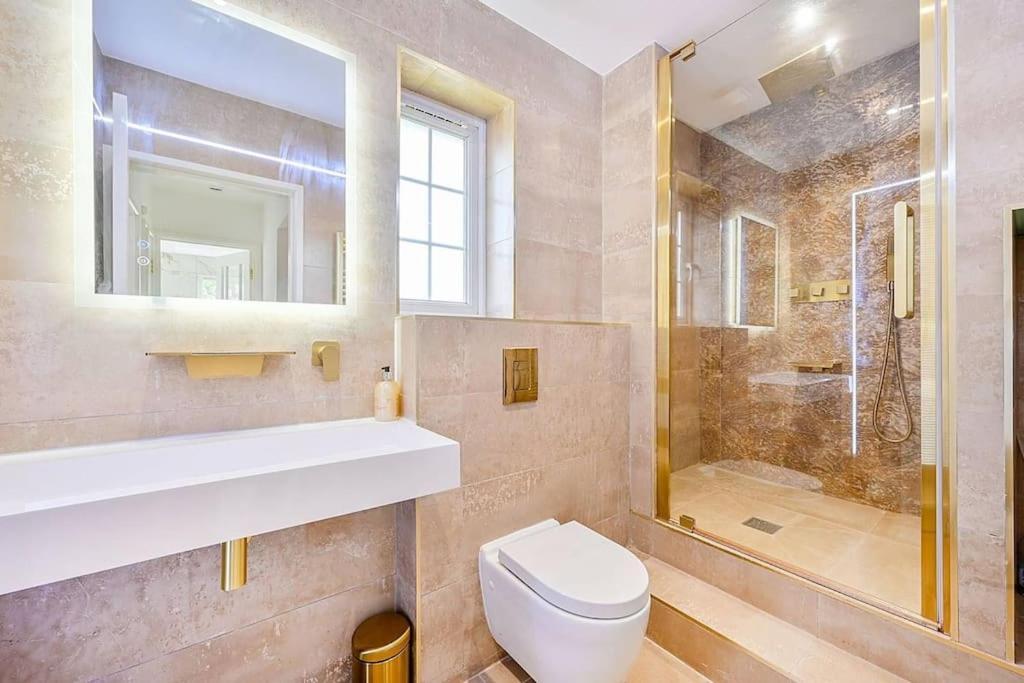 Premium Private Apartment Minutes To Central London Eksteriør bilde
